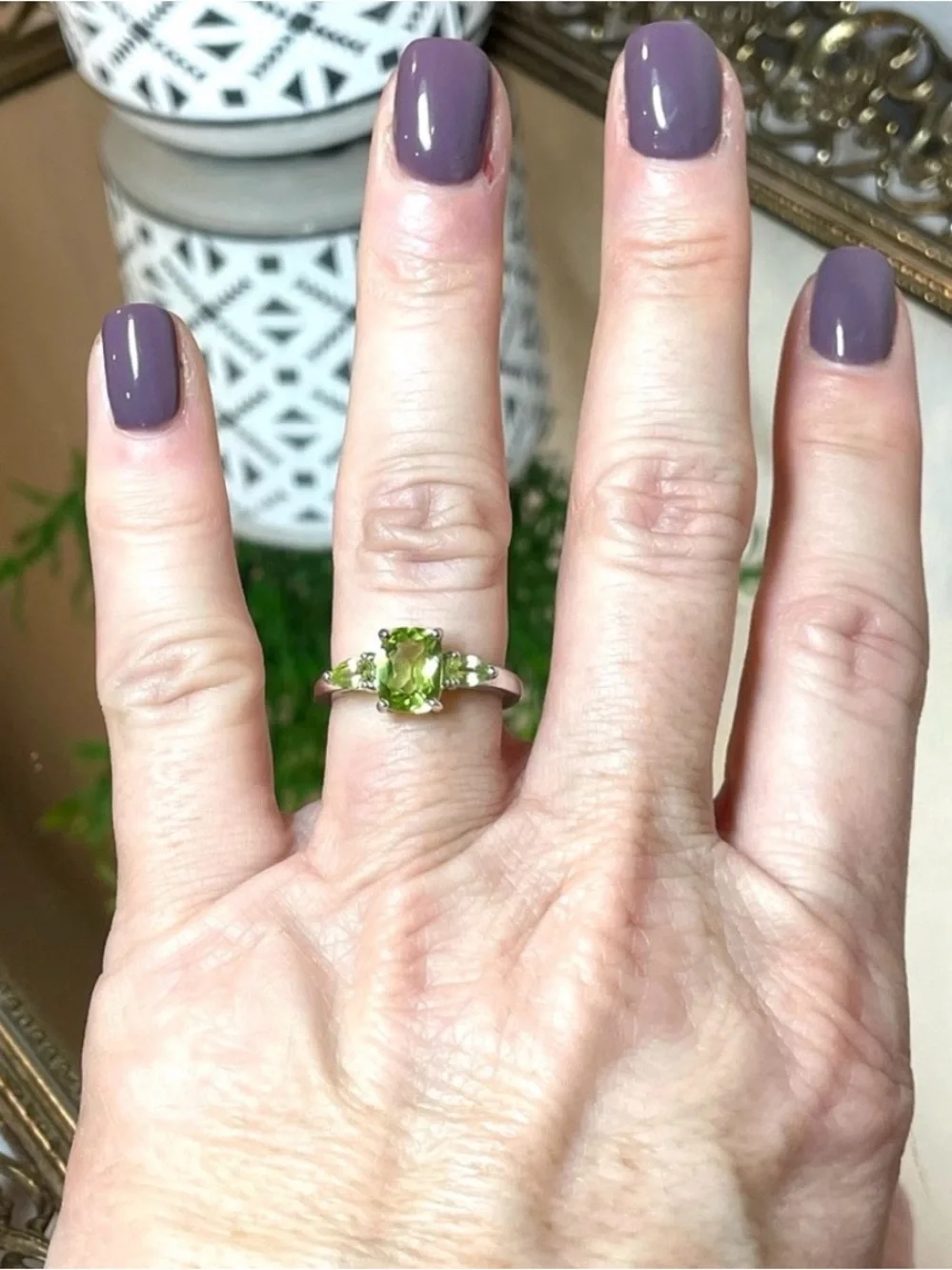 1.25 ct Cushion Cut Peridot w 0.34 ct Pear Side Stones | 925 Silver | Size 6